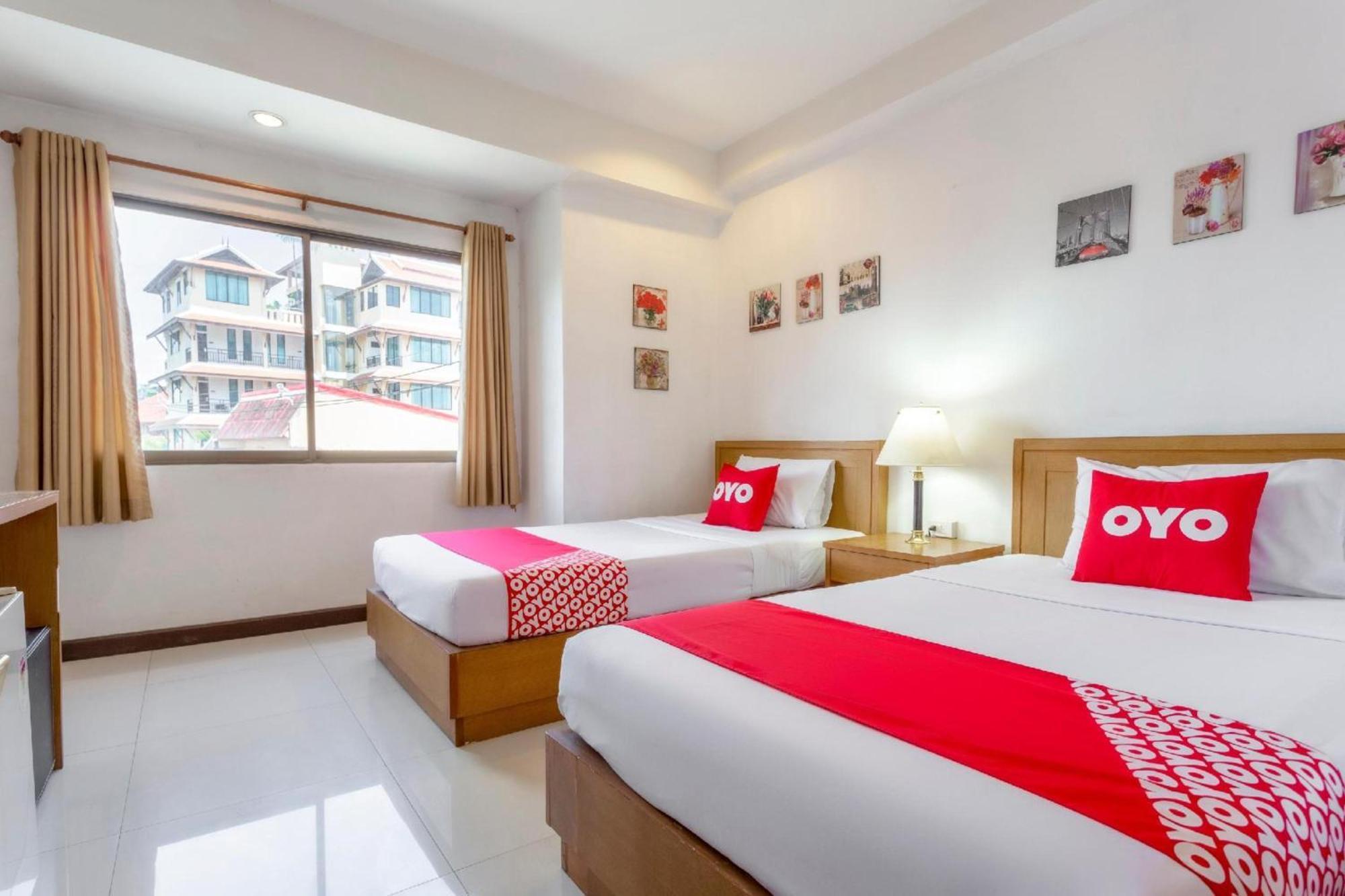 Super Oyo 1096 Winner Inn Hotel Chiang Mai Esterno foto